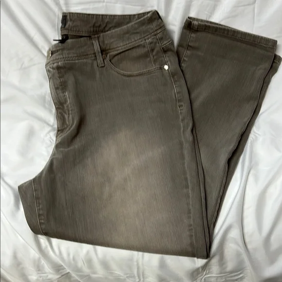 Chico's Gray Slim Jeans Versatile Style - Picture 2 of 6